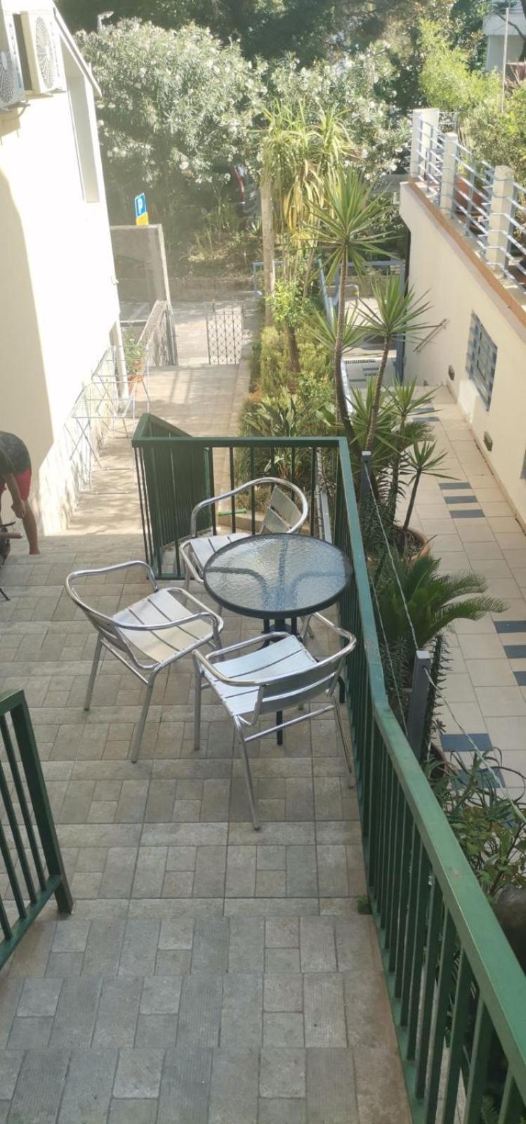 Apartmani Luka Herceg Novi Exteriör bild